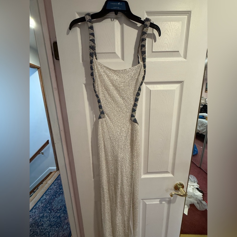 NWT Retrofete Thessa Dress US
Small - Picture 10 of 17